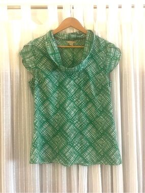 Banana Republic Green & White Cowl-Neck Cap-Sleeve Top